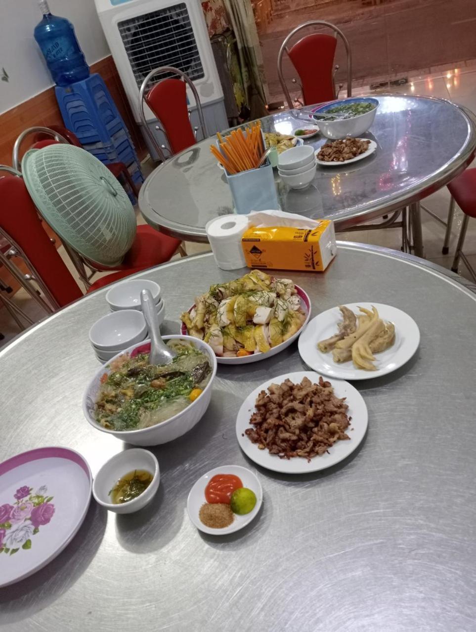 Nhà Nghỉ Phương Thảo Quan Lan Exterior foto